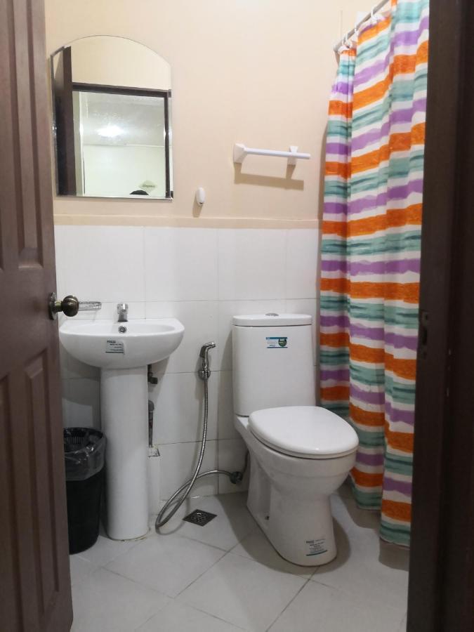Casa Saudade Condotels And Transient Rooms Olongapo Esterno foto