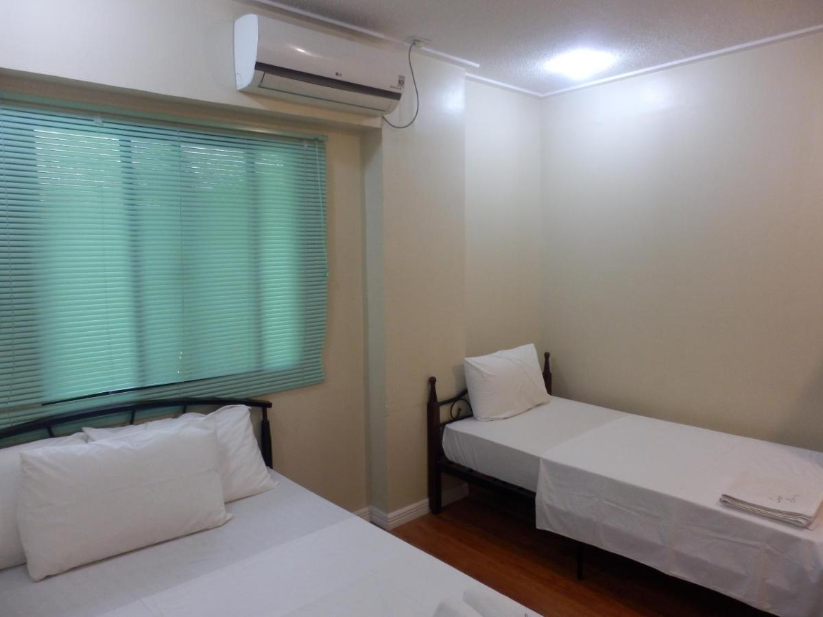 Casa Saudade Condotels And Transient Rooms Olongapo Esterno foto