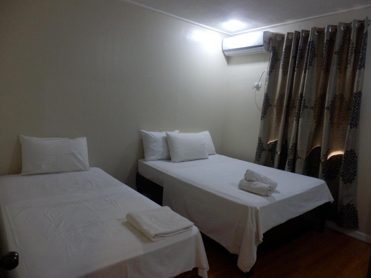 Casa Saudade Condotels And Transient Rooms Olongapo Esterno foto